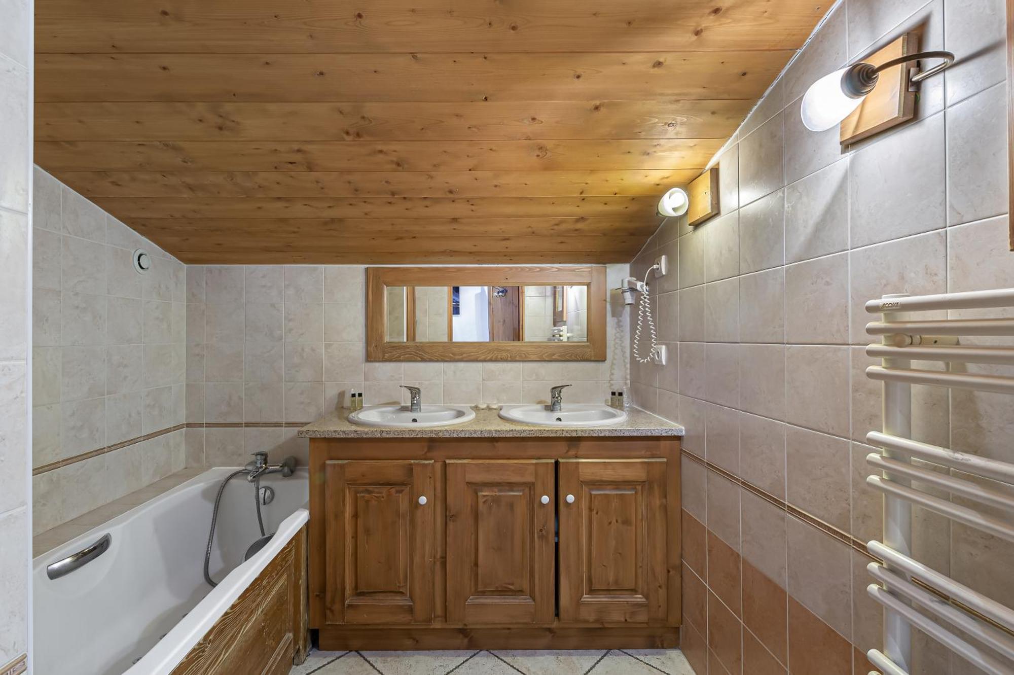 Les Suites Du Val Claret By Explorhome Tignes Room photo